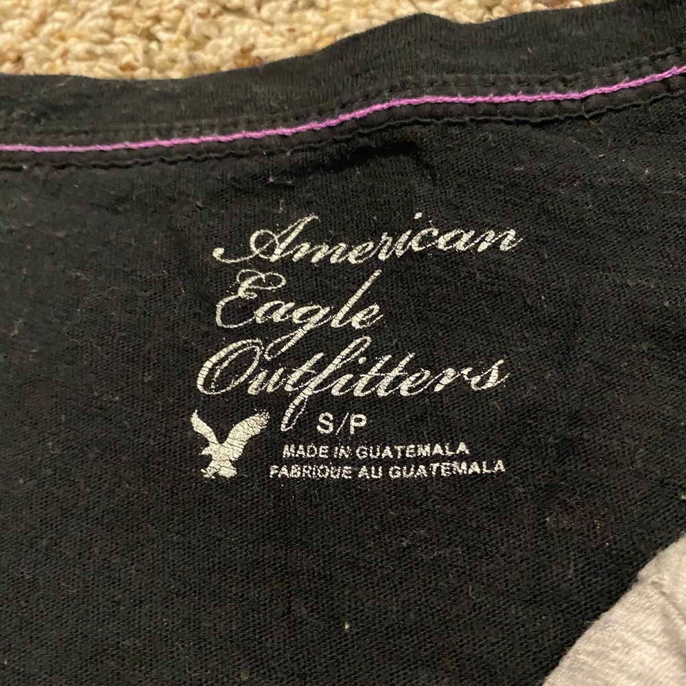 V-Neck Bundle - Picture 4 of 4